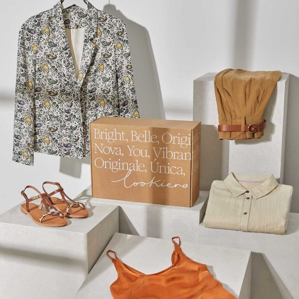 Exemple d'une box de vêtements estivale de Lookiero
