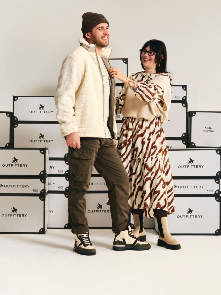 Exemple d'une tenue complète pour homme avec une styliste