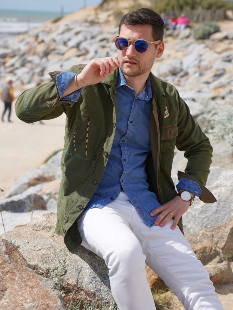 Exemple de tenue casual pour homme proposée chez Le Grand Dressing