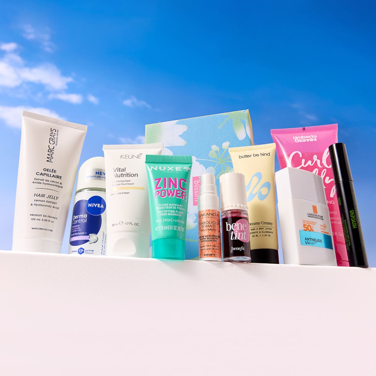 Spoiler complet de la box Blissim mars 2026 avec l’ensemble des produits beauté possibles dévoilés