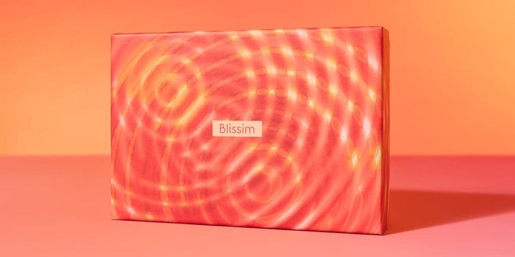 Box beauté Blissim multi-marques au design orange, sélection de produits adaptée au profil beauté.