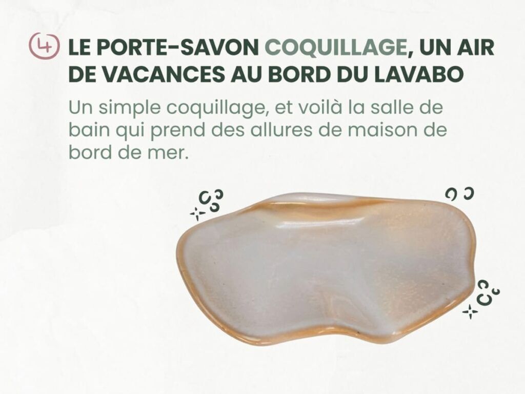 Porte-savon en forme de coquillage avec finition nacrée, accessoire déco esprit maison de bord de mer