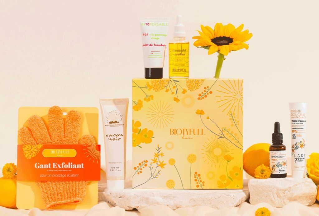 Contenu complet Biotyfull Box mai 2026 avec box et gamme de soins pour un bronzage éclatant