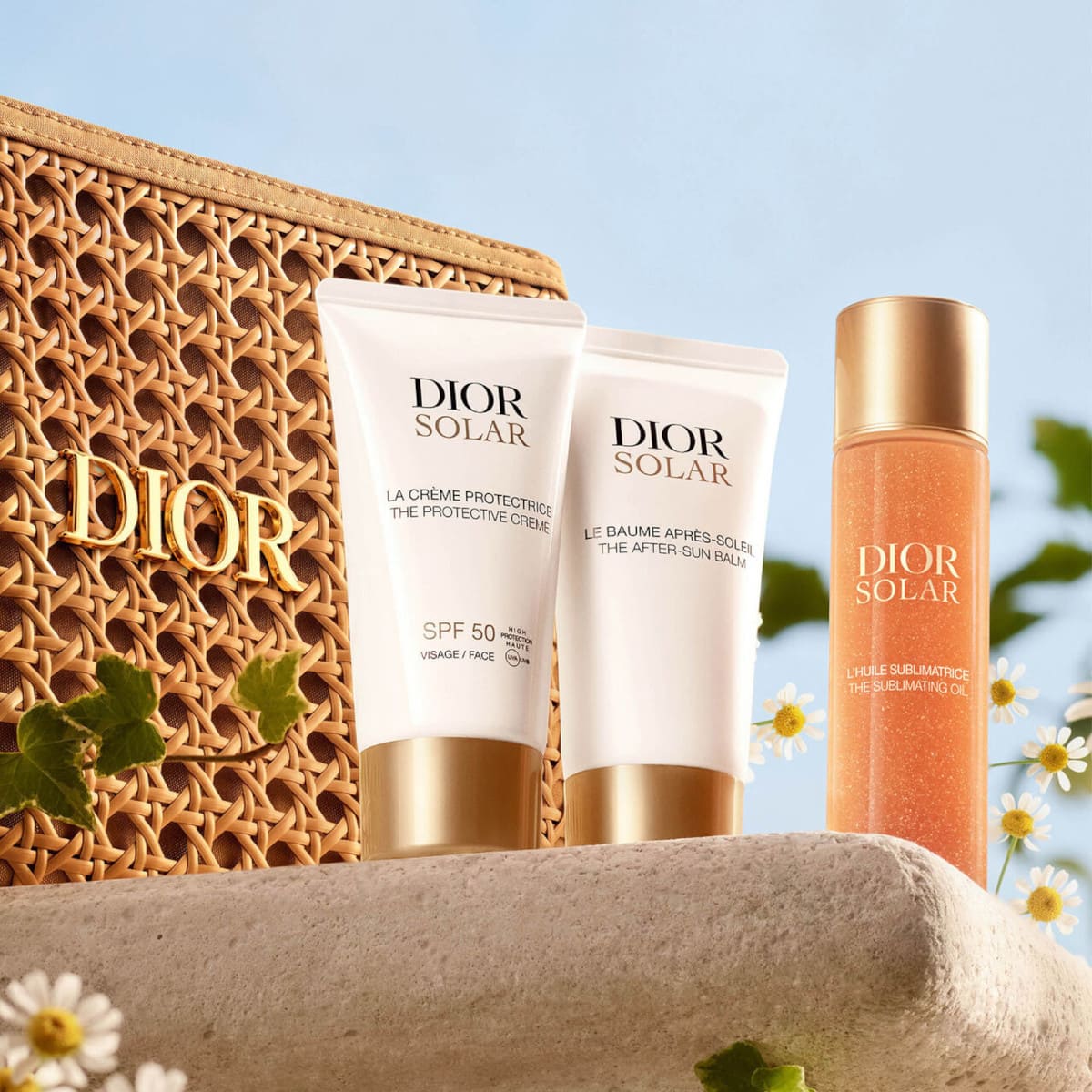 Trousse Dior Solar en édition limitée avec crème protectrice SPF50, après-soleil et huile sublimatrice