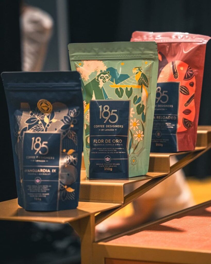 Cafés premium 1895 Coffee Designers disponibles via l'Abonnement Café Lavazza pour les amateurs de cafés d'exception