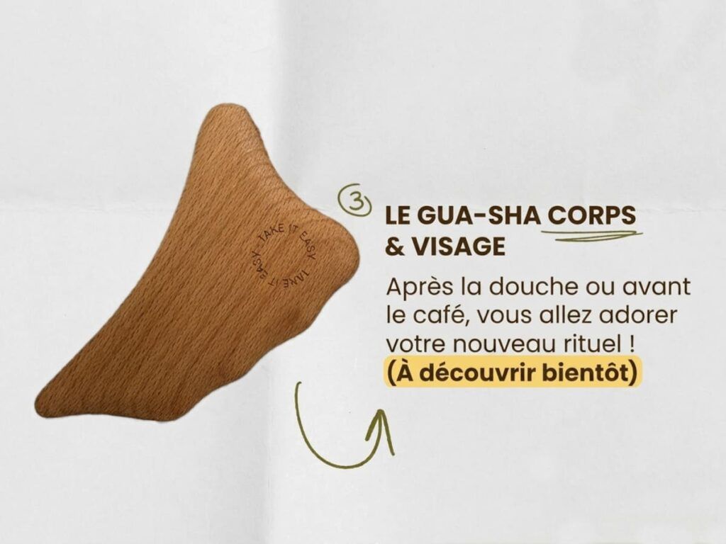 Gua-sha corps et visage en bois prévu dans la My Little Box Octobre 2026 pour un rituel de massage