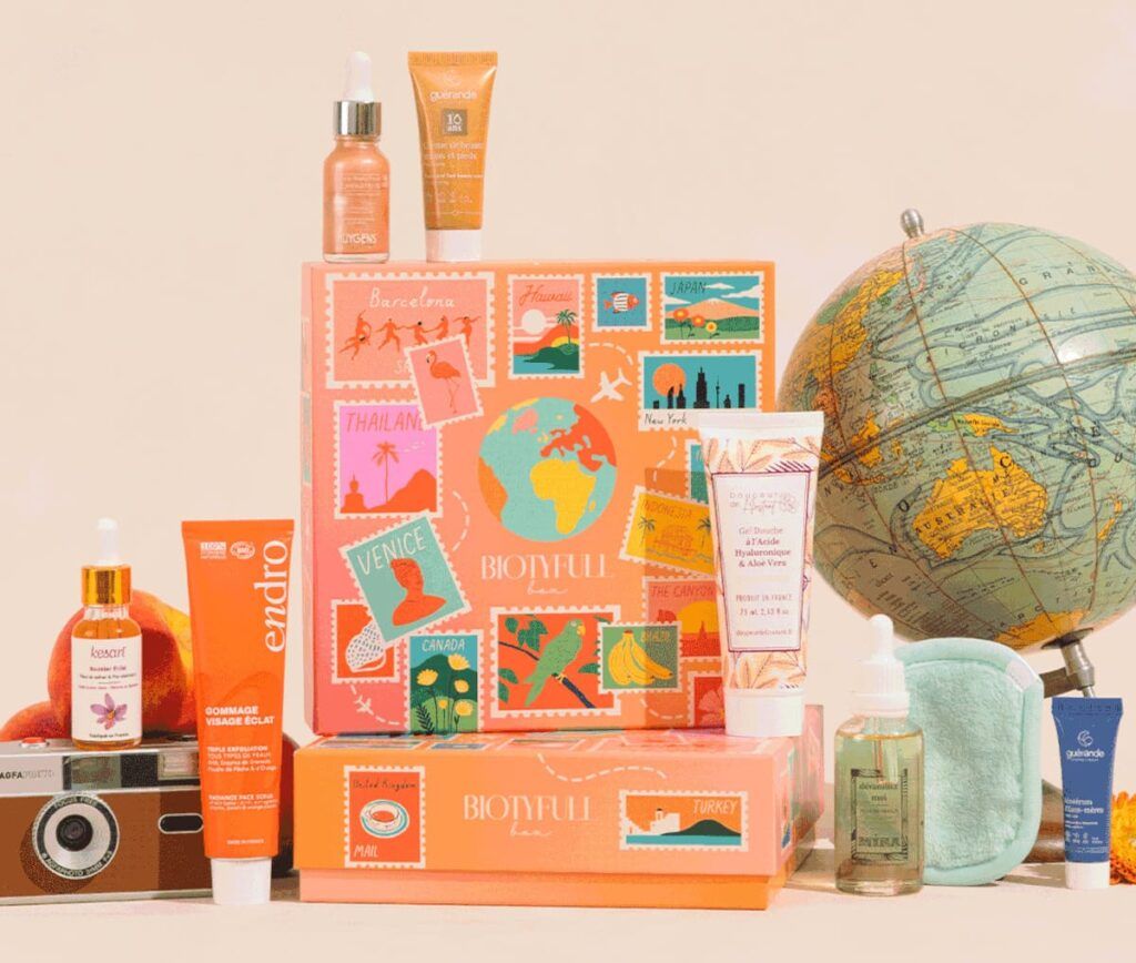 Spoiler complet Biotyfull Box octobre 2026 avec la box Voyage autour du Monde et tous les produits beauté