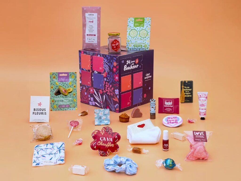 Le calendrier de l'Avent pour femme de la marque Un Jour Une Surprise, avec des surprises très variées
