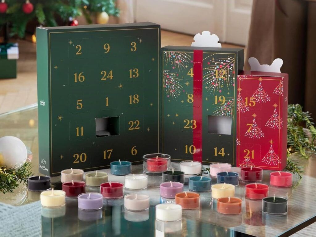 Le calendrier de l'avent bougies 24 jours de parfum, édition 2026 de Yankee Candle